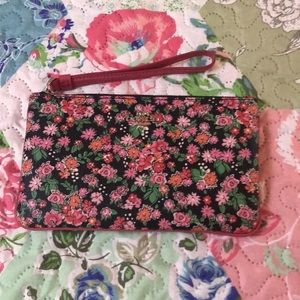 Never used new without tag Coach floral bag